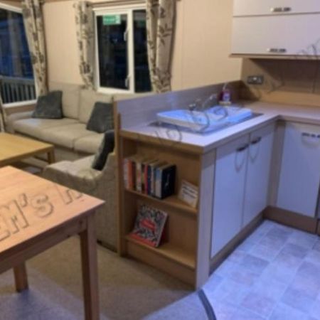 Jems Hot-Tub Getaways 8 Berth At Tattershall Lakes ภายนอก รูปภาพ