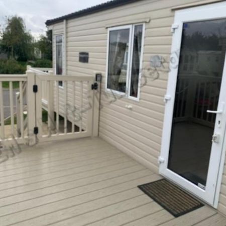 Jems Hot-Tub Getaways 8 Berth At Tattershall Lakes ภายนอก รูปภาพ