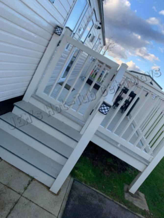 Jems Hot-Tub Getaways 8 Berth At Tattershall Lakes ภายนอก รูปภาพ