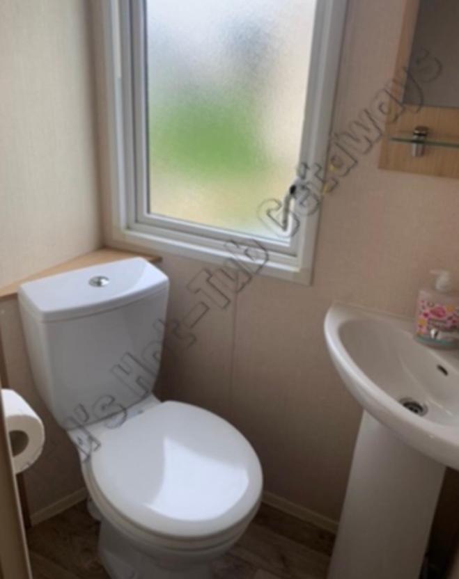 Jems Hot-Tub Getaways 8 Berth At Tattershall Lakes ภายนอก รูปภาพ