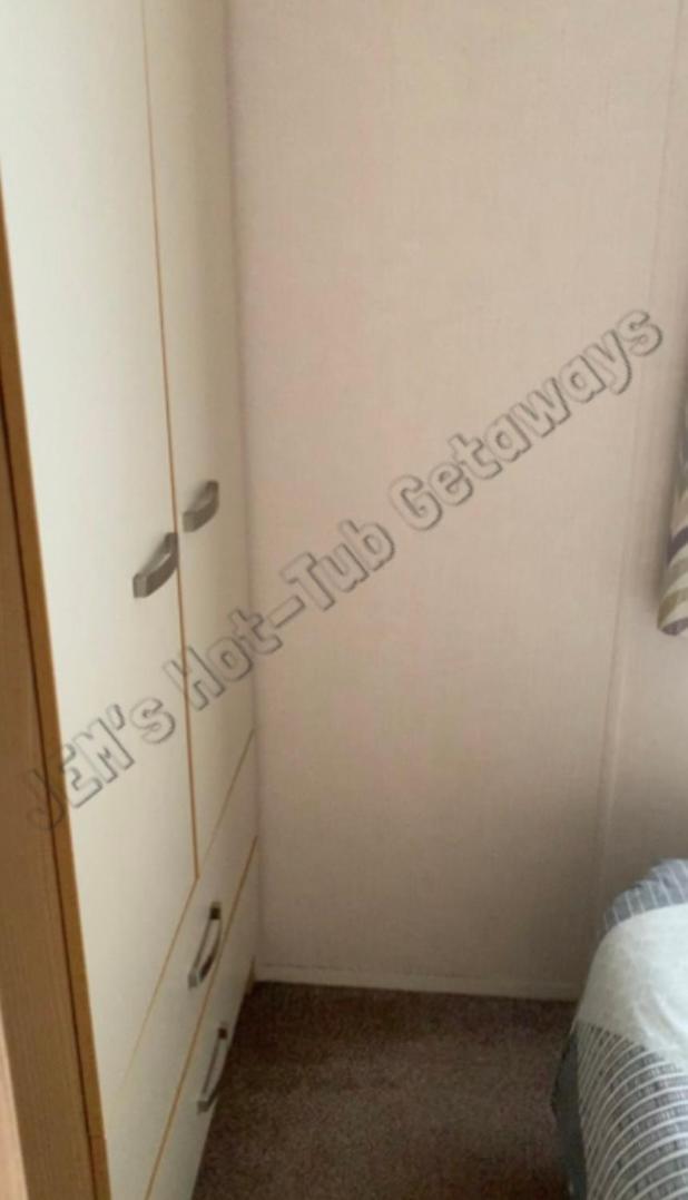 Jems Hot-Tub Getaways 8 Berth At Tattershall Lakes ภายนอก รูปภาพ